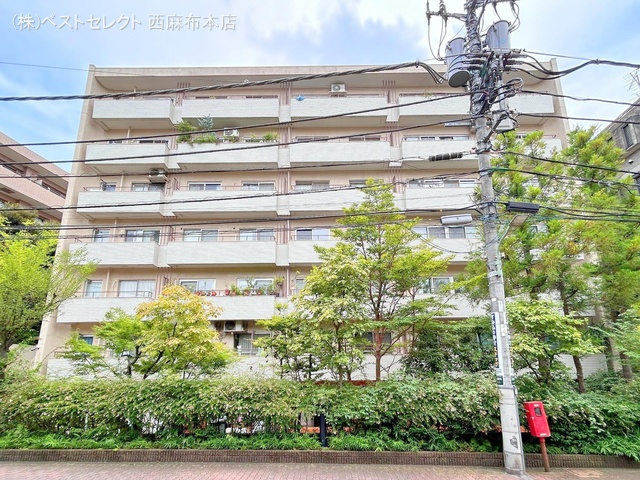 東京都大田区田園調布１丁目のマンション『田園調布ハイツ』外観写真 2024年7月24日撮影