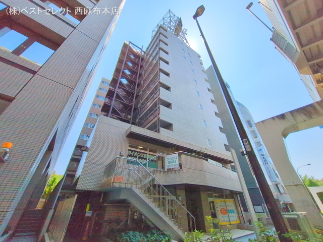 東京都渋谷区初台１丁目のマンション『初台スカイレジテル』外観写真 2025年8月26日撮影