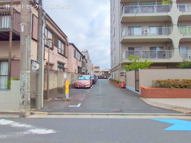 東京都大田区仲六郷２丁目のマンション『メガロン仲六郷』外観写真 2025年7月3日撮影