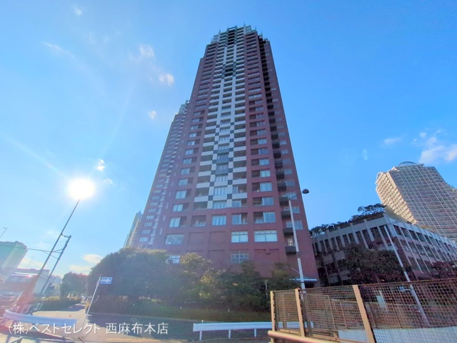 東京都港区台場２丁目のマンション『THE　TOWERS　DAIBA　EAST』外観写真 2025年1月20日撮影