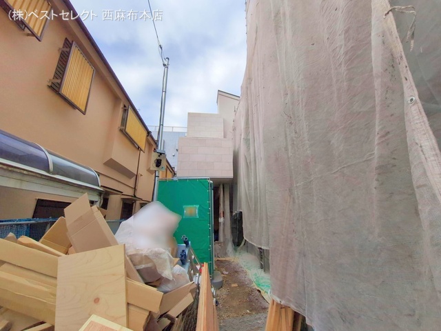 東京都目黒区柿の木坂３丁目の新築戸建て外構写真 2025年11月11日撮影