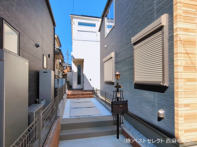 東京都世田谷区梅丘２丁目の新築戸建て完成写真 2026年3月11日撮影