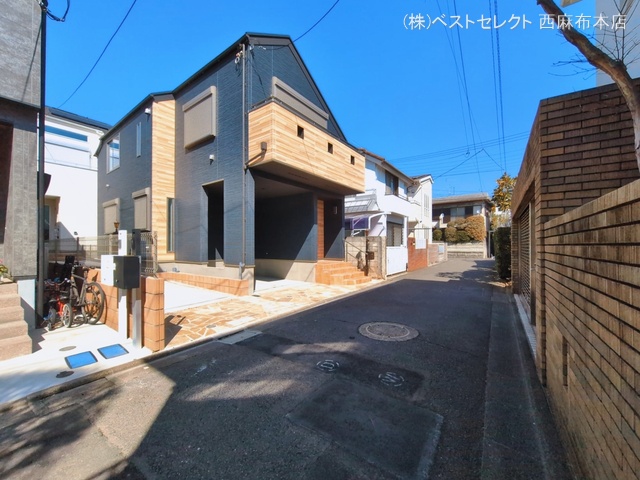 東京都世田谷区梅丘２丁目の新築戸建て完成写真 2026年3月11日撮影