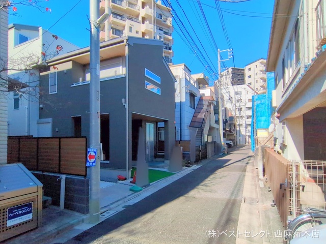 東京都中野区南台2丁目の新築戸建て完成写真 2025年12月3日撮影