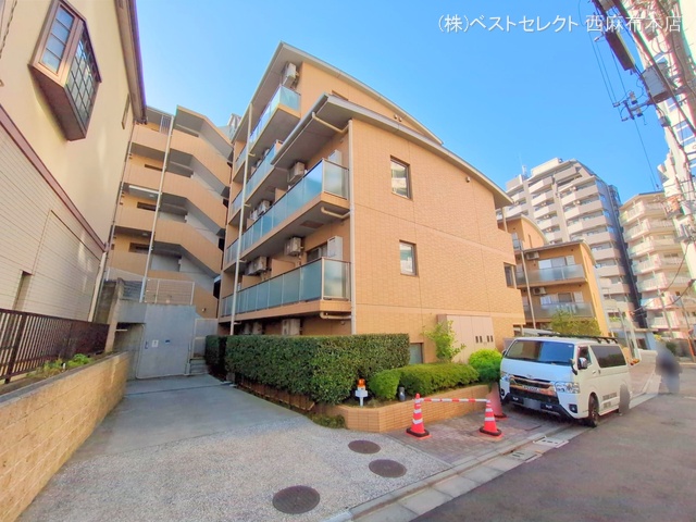 東京都目黒区中目黒１丁目のマンション『ソフィアーレ代官山』外観写真 2025年12月7日撮影