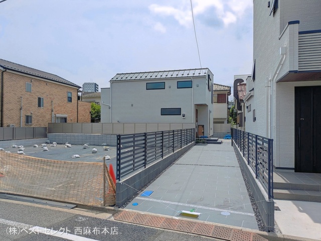東京都練馬区関町北４丁目の新築戸建て完成写真 2026年5月6日撮影