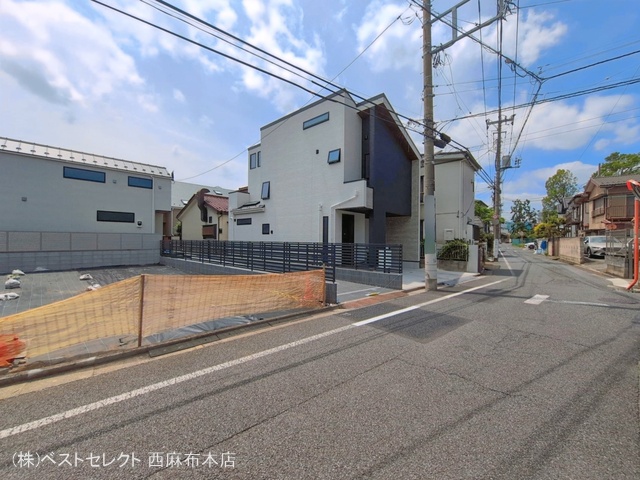 東京都練馬区関町北４丁目の新築戸建て完成写真 2026年5月6日撮影