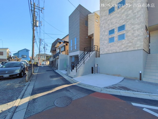 東京都練馬区大泉町２丁目の新築戸建て完成写真 2026年2月18日撮影