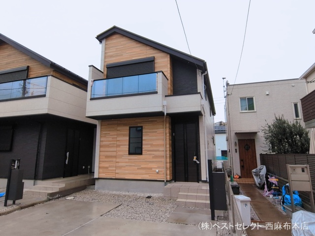 東京都世田谷区給田1丁目の新築戸建て完成写真 2026年3月9日撮影
