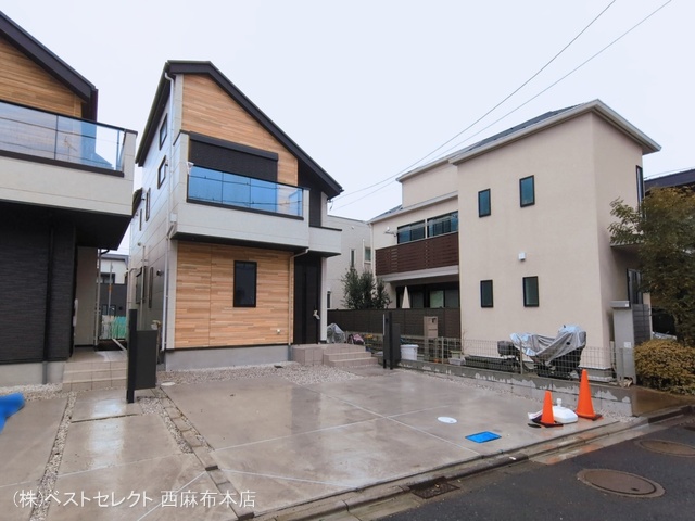 東京都世田谷区給田1丁目の新築戸建て完成写真 2026年3月9日撮影
