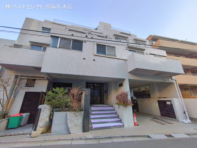 東京都港区六本木3丁目のマンション『六本木アーバンレックス』外観写真 2026年2月3日撮影