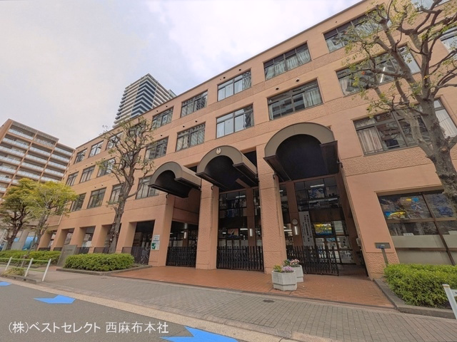 港区立港南中学校