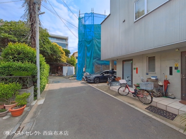 東京都板橋区坂下３丁目の新築戸建てシート写真 2026年6月23日撮影