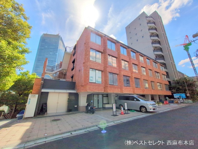 東京都港区赤坂4丁目のマンション『バルミー赤坂』外観写真 2025年9月23日撮影