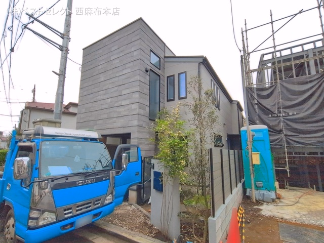 東京都杉並区和泉３丁目の新築戸建て外構写真 2026年6月28日撮影