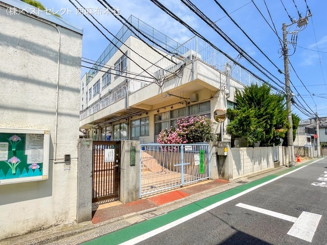 文京区立小日向台町小学校