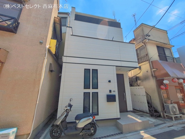 東京都中野区沼袋１丁目の中古戸建て完成写真 2026年5月13日撮影