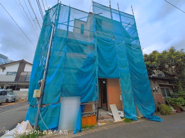 新築戸建て 品川区旗の台204 No.2 上棟
