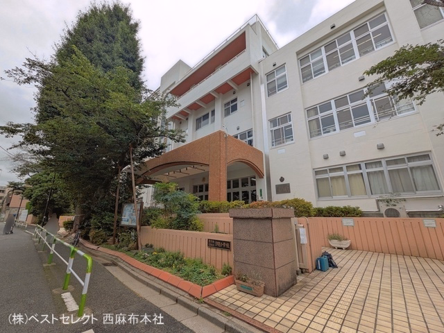 文京区立汐見小学校