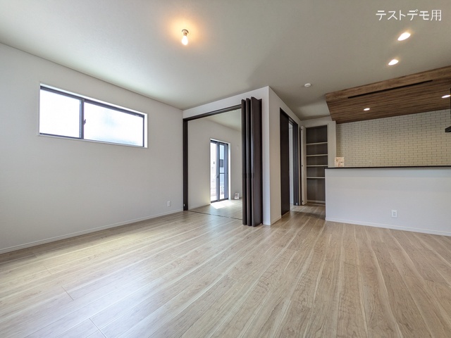 埼玉県さいたま市緑区大字中尾の新築戸建て内装写真 2025年4月7日撮影