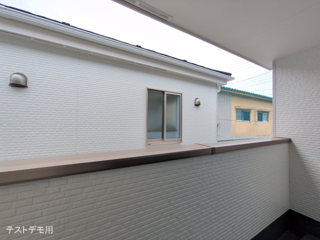 埼玉県さいたま市北区宮原町４丁目の新築戸建てバルコニー写真 2025年5月23日撮影