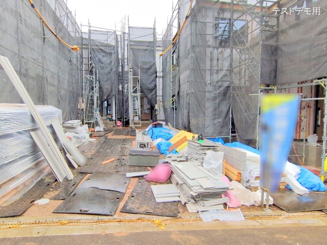 埼玉県さいたま市北区宮原町４丁目の新築戸建てシート写真 2025年3月12日撮影