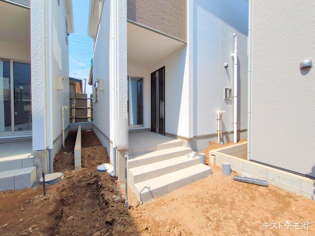 埼玉県さいたま市北区宮原町４丁目の新築戸建て外構写真 2025年4月12日撮影