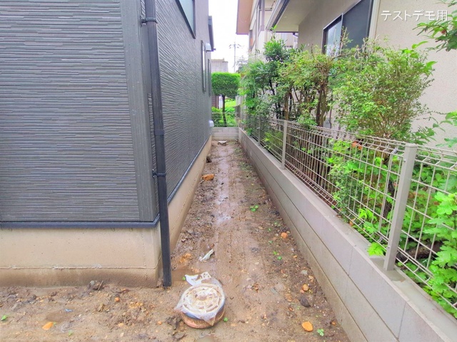 埼玉県さいたま市西区大字中野林の新築戸建て外構写真 2025年6月11日撮影