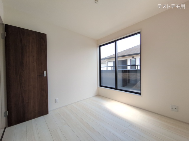 埼玉県さいたま市西区大字中野林の新築戸建て居室サブ写真 2025年7月4日撮影