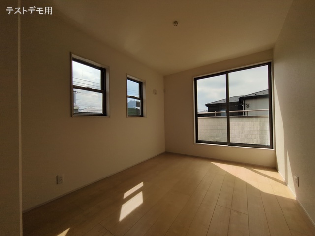埼玉県さいたま市西区大字中野林の新築戸建て居室サブ写真 2025年4月24日撮影