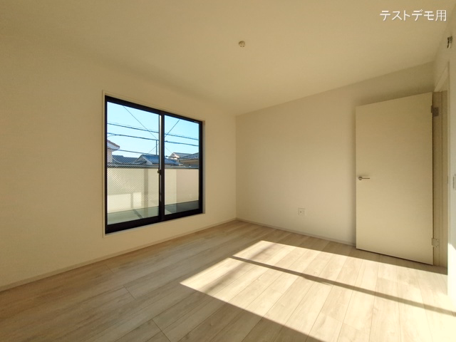 さいたま市見沼区大字蓮沼(戸建)01 居室メイン