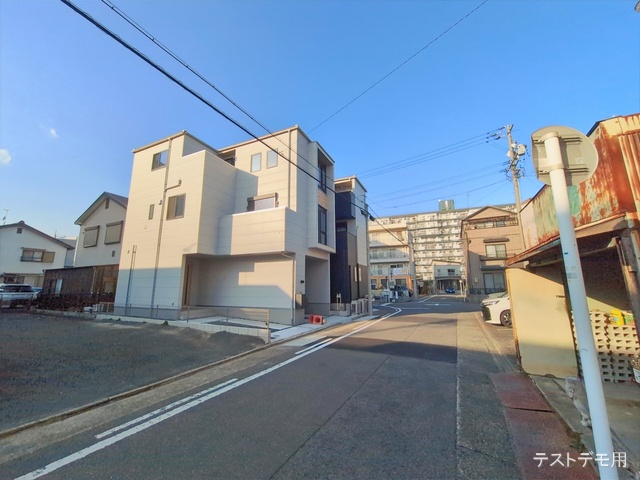 愛知県名古屋市中川区露橋2丁目の新築戸建て完成写真 2026年1月12日撮影