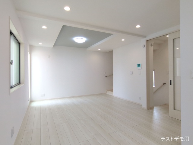 埼玉県さいたま市中央区上落合6丁目の新築戸建て内装写真 2025年7月3日撮影