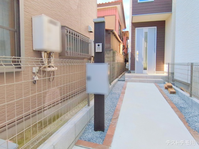 埼玉県さいたま市中央区上落合6丁目の新築戸建て完成写真 2025年7月23日撮影