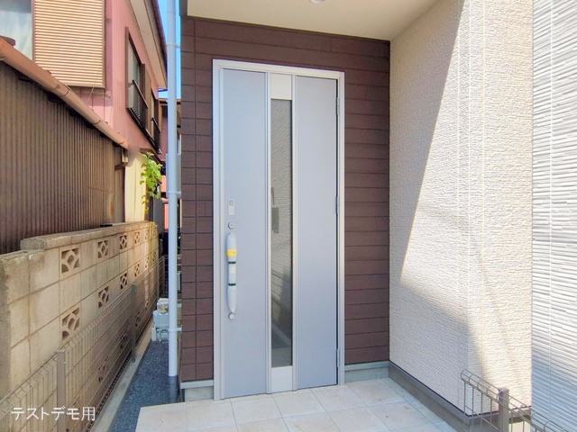 埼玉県さいたま市中央区上落合6丁目の新築戸建て完成写真 2025年8月27日撮影