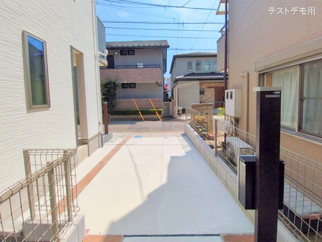 埼玉県さいたま市中央区上落合6丁目の新築戸建て完成写真 2025年8月27日撮影