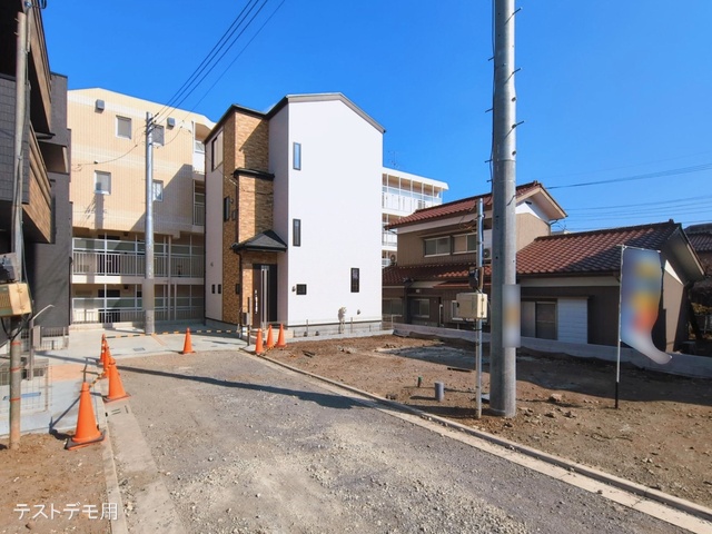 埼玉県さいたま市中央区下落合５丁目の新築戸建て完成写真 2026年3月16日撮影