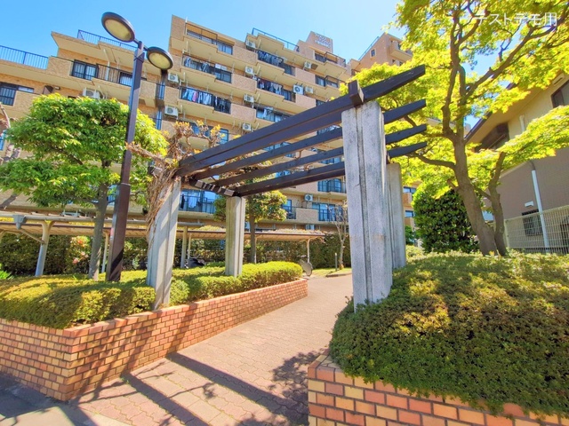 埼玉県さいたま市西区大字指扇のマンション『ライオンズマンション大宮指扇第2』外観写真 2025年4月16日撮影
