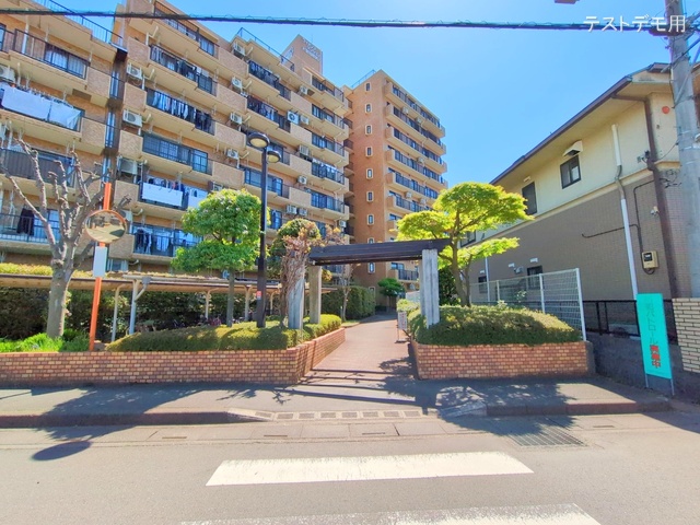 埼玉県さいたま市西区大字指扇のマンション『ライオンズマンション大宮指扇第2』外観写真 2025年4月16日撮影