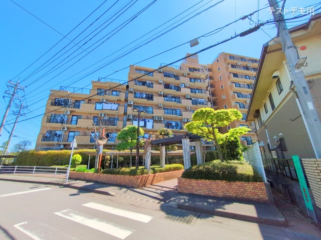 埼玉県さいたま市西区大字指扇のマンション『ライオンズマンション大宮指扇第2』外観写真 2025年4月16日撮影