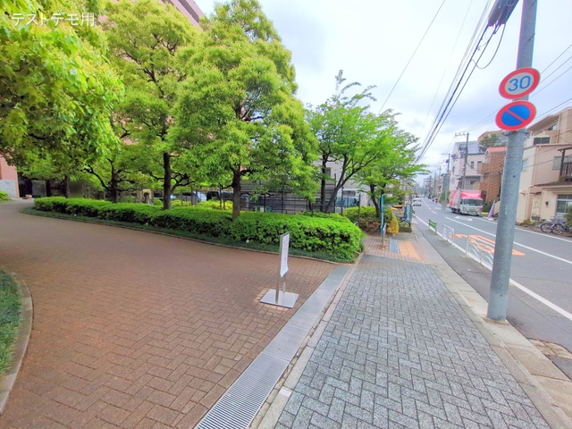 東京都江東区北砂3丁目のマンション『コスモ西大島グランステージ南棟』外観写真 2025年5月12日撮影