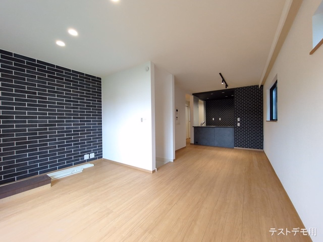 さいたま市南区南浦和3丁目（戸建）A リビング