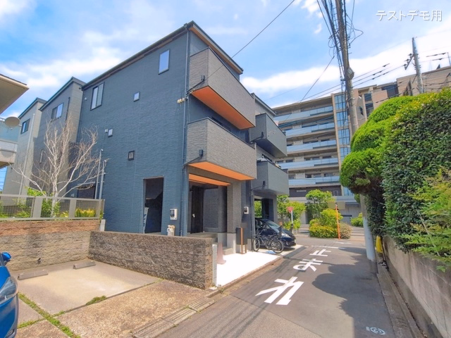 さいたま市南区南浦和3丁目（戸建）A 完成