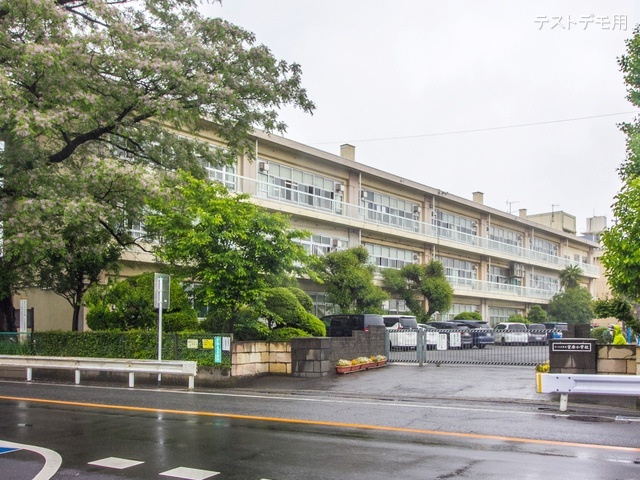さいたま市立宮原小学校 距離700m
