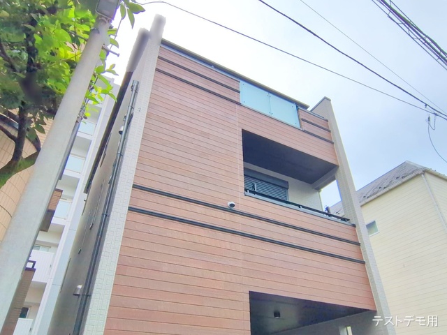 埼玉県さいたま市大宮区宮町5丁目の新築戸建て完成写真 2025年7月11日撮影