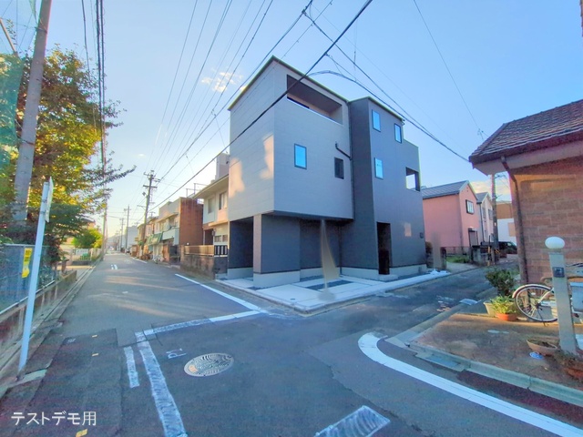 愛知県名古屋市北区長田町3丁目の新築戸建て完成写真 2025年10月26日撮影