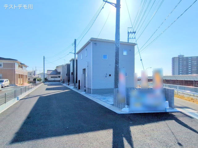 埼玉県さいたま市岩槻区西原台２丁目の新築戸建て完成写真 2025年11月26日撮影