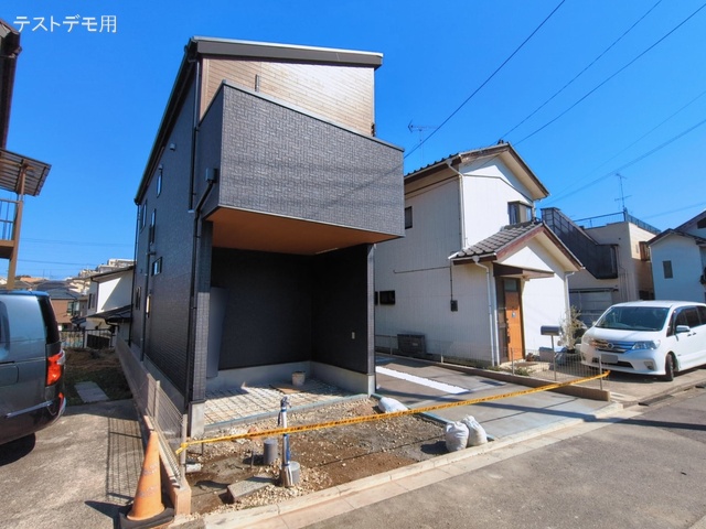 埼玉県さいたま市緑区大字中尾の新築戸建て外構写真 2026年3月10日撮影