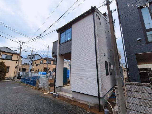 埼玉県さいたま市浦和区大東１丁目の新築戸建て外構写真 2026年3月15日撮影