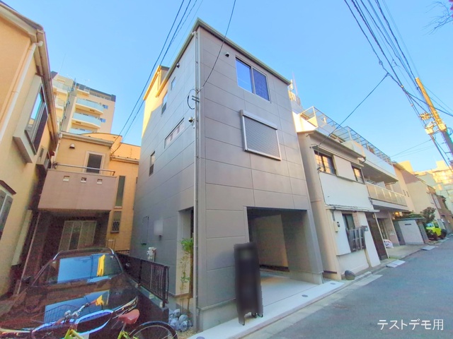 東京都台東区松が谷２丁目の新築戸建て完成写真 2025年12月4日撮影